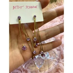 💜💜💜new betseyville  the cute earrings 💜💜💜